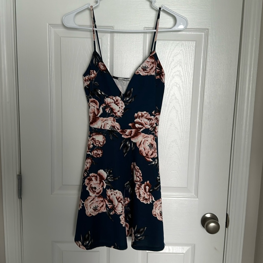 NWT CHARLOTTE RUSSE MINI DRESS - Picture 2 of 5
